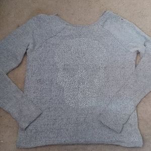 Grey dimon skull eye heart open back shirt